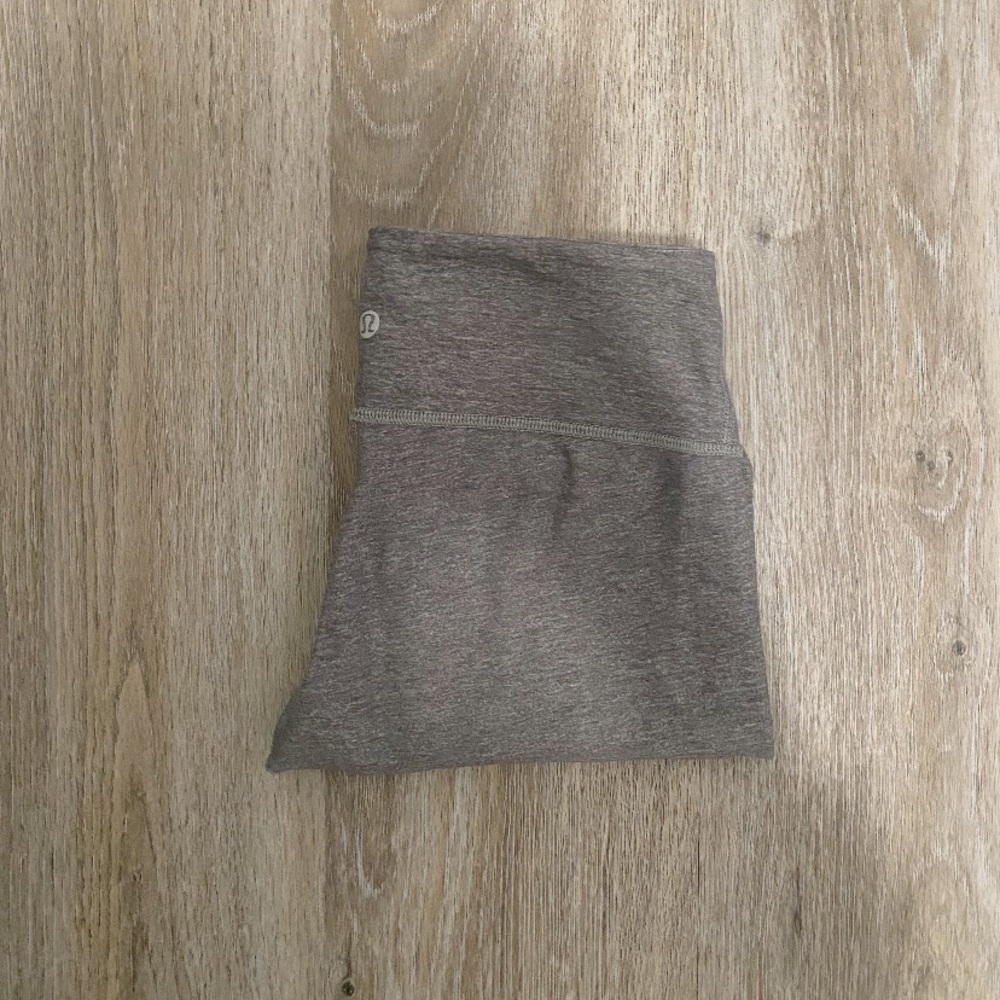 Lululemon Grey Crop Leggings